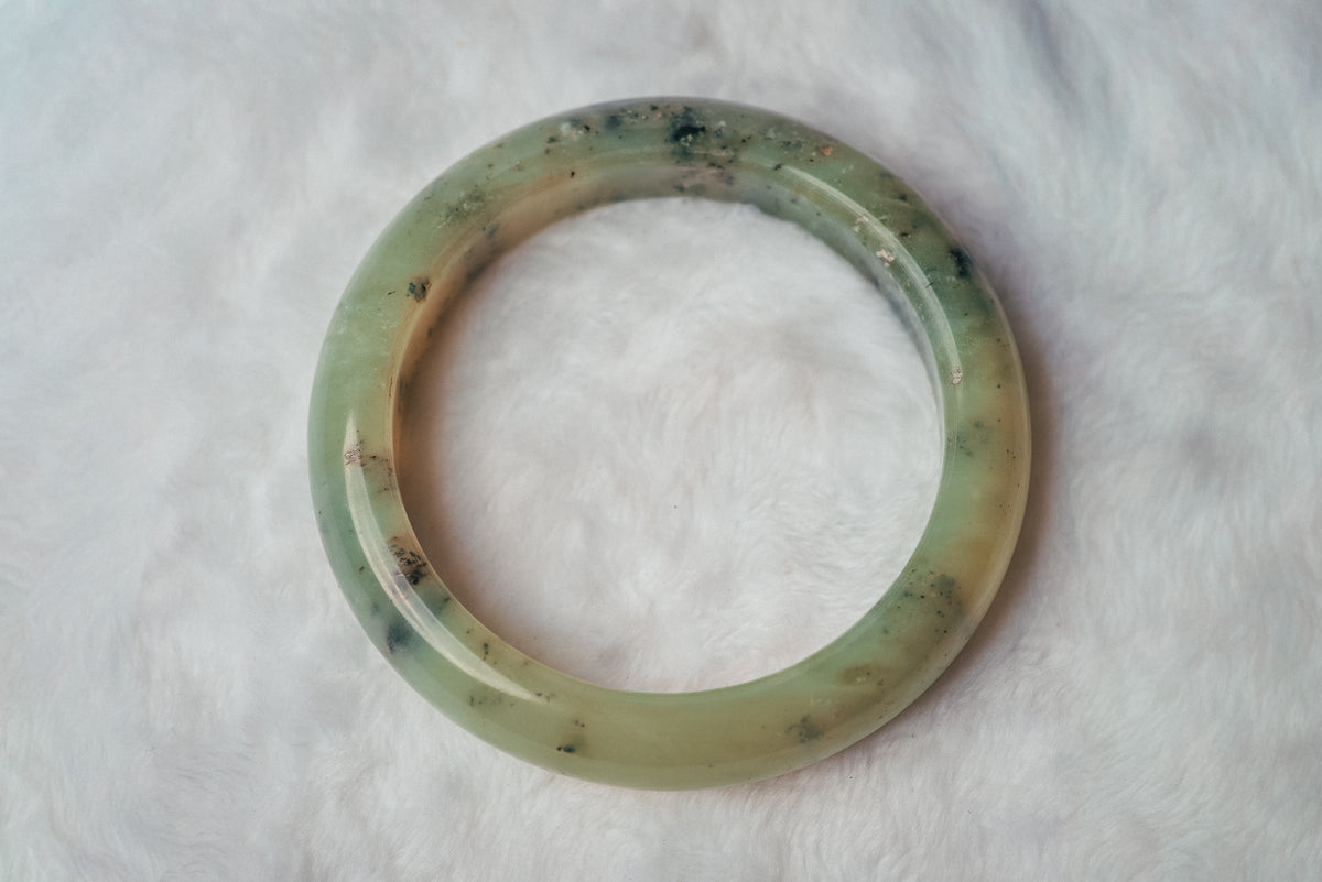 Two-Toned Green Xiuyan Bangle