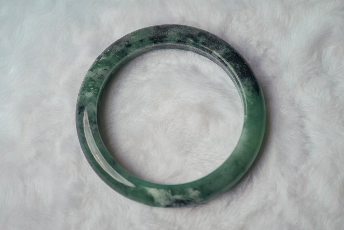 Two-Toned Green Xiuyan Jade Bangle