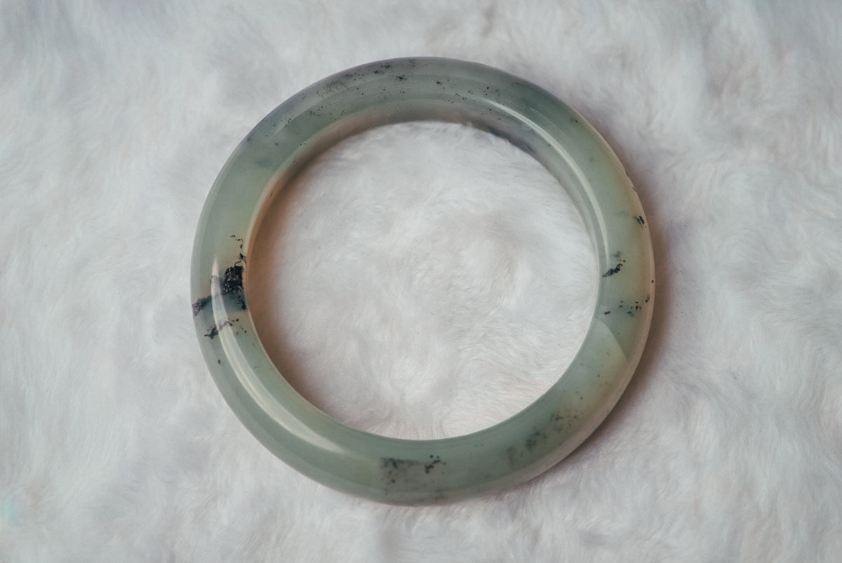 Two-Toned Translucent Xiuyan Jade Bangle