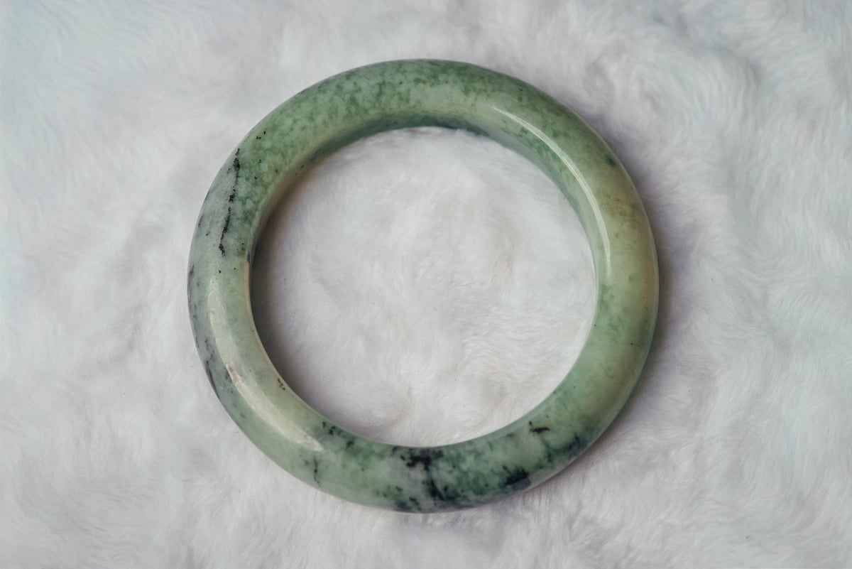 Tri-Toned Green Xiuyan Jade Bangle