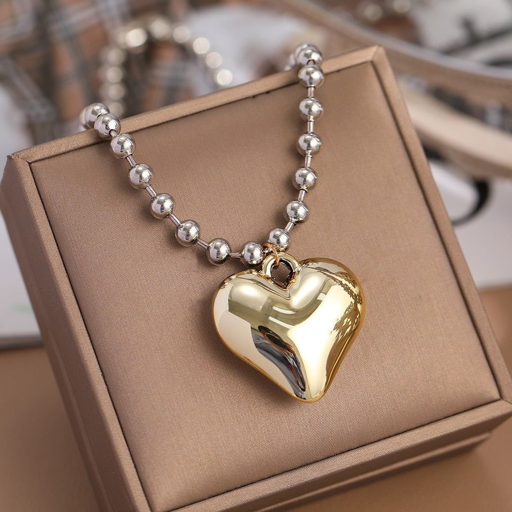 Women heart necklace gold