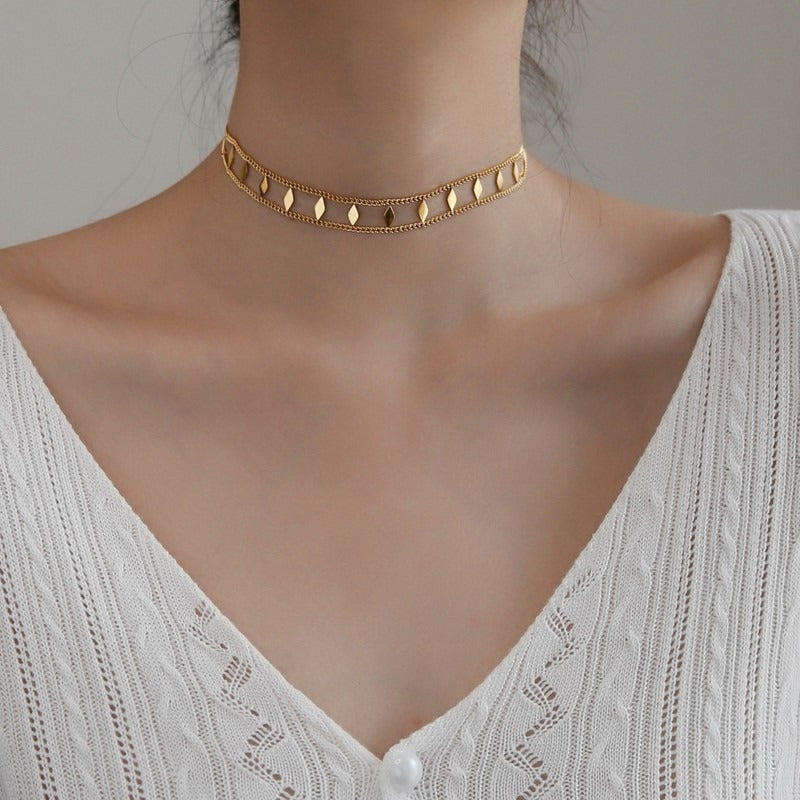 Choker two layers