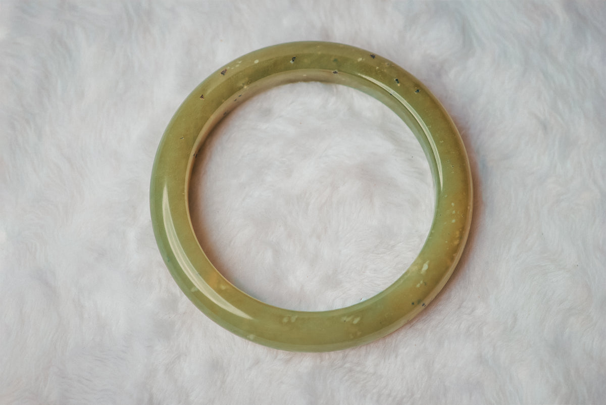 Yellow Xiuyan Jade Bangle