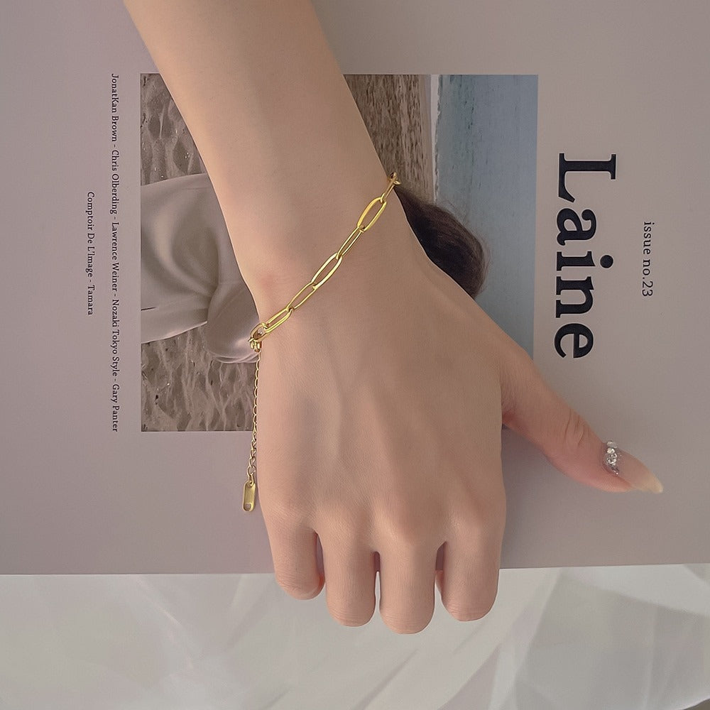 Paper clip Chain