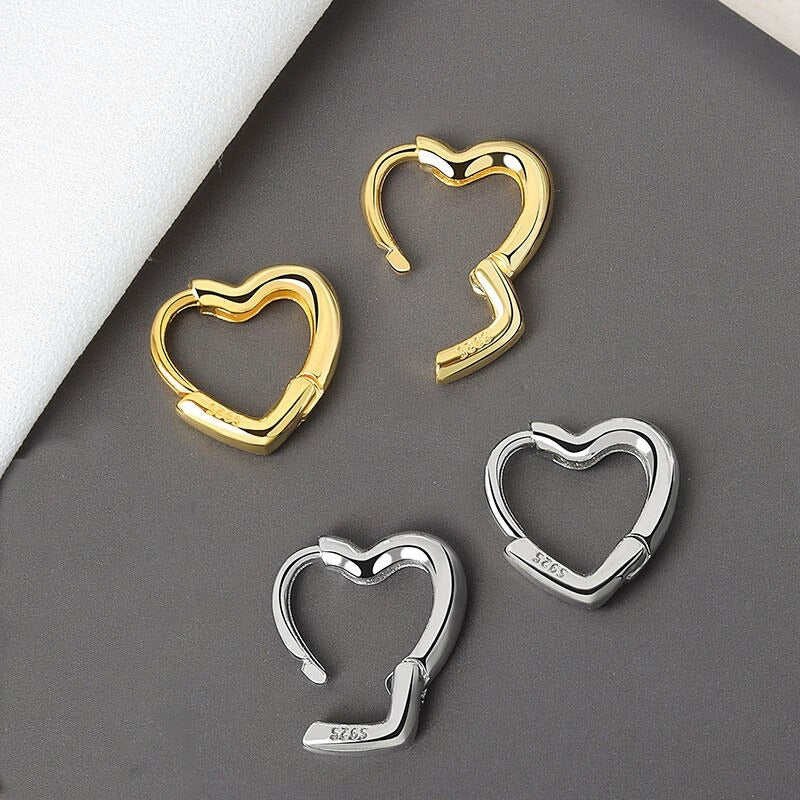 Women silver heart shape heart