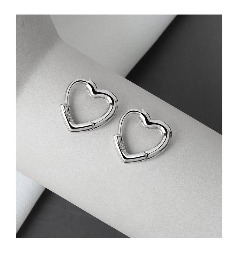 Women silver heart shape heart